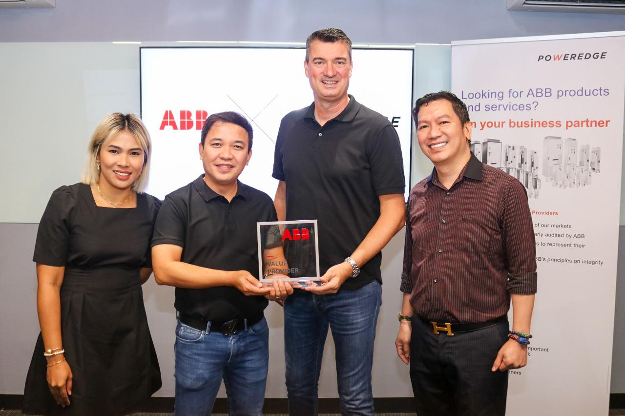 From left: Apryl Herrera, Channel Manager, Motion Business; Lucien Magpantay, President & GM, Poweredge; Joris Spanhoff, Managing Director, Poweredge; Tax Ocampo, Sales Manager Motion Business.